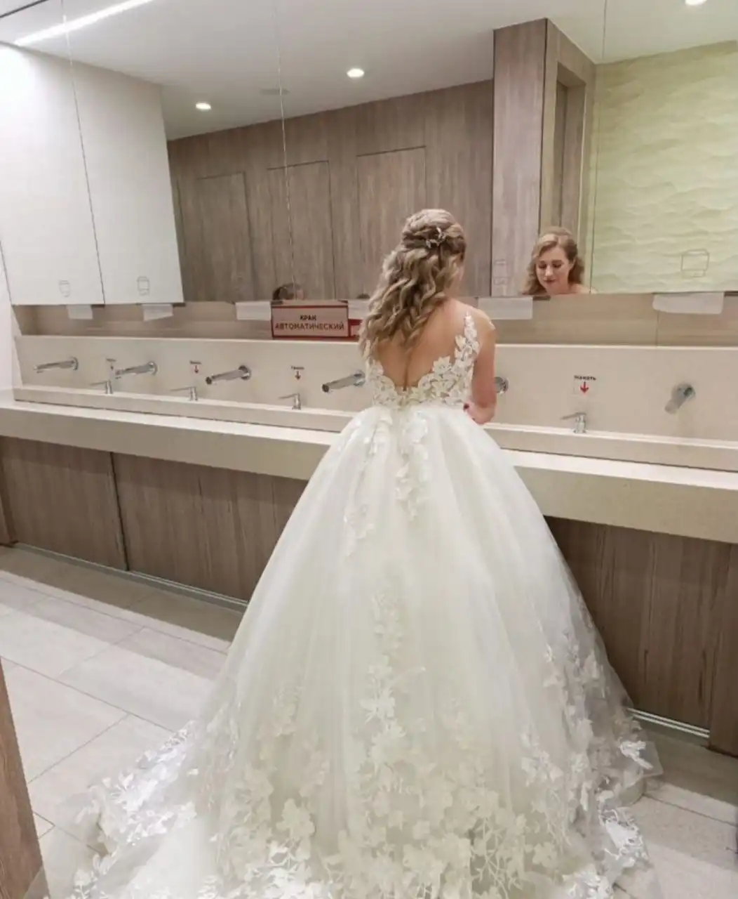 Продажа итальянского свадебного платья