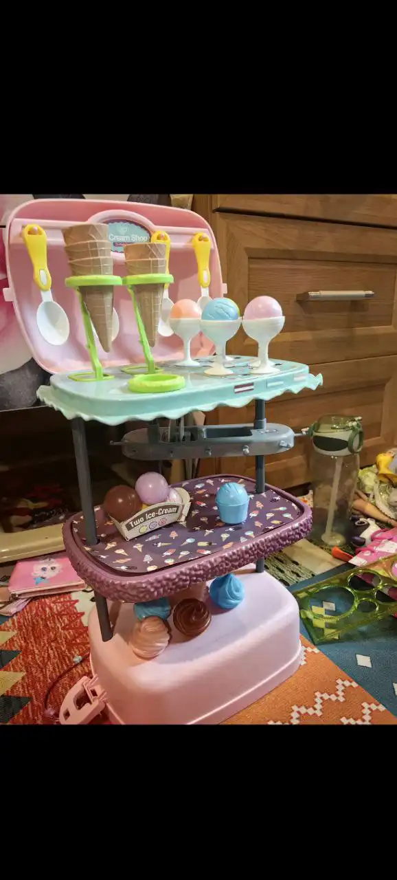 Продам игрушки для девочки отличного состояния