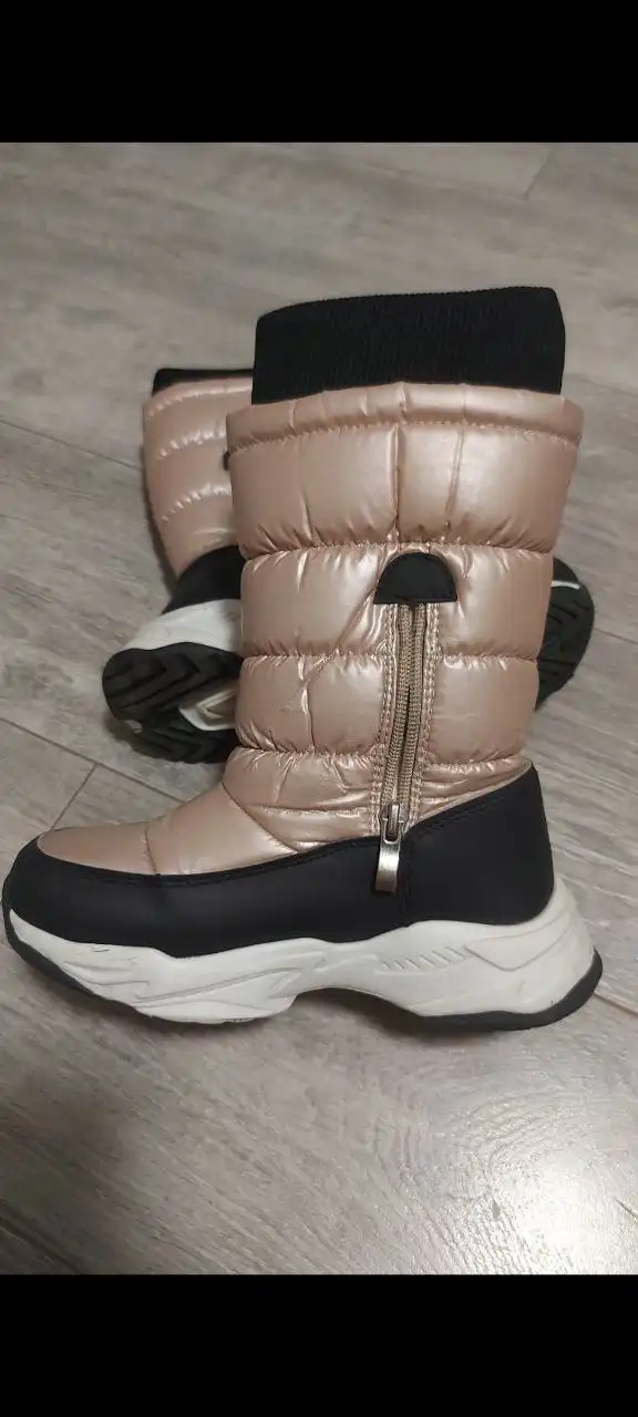 Продам зимние ботинки на девочку 32р