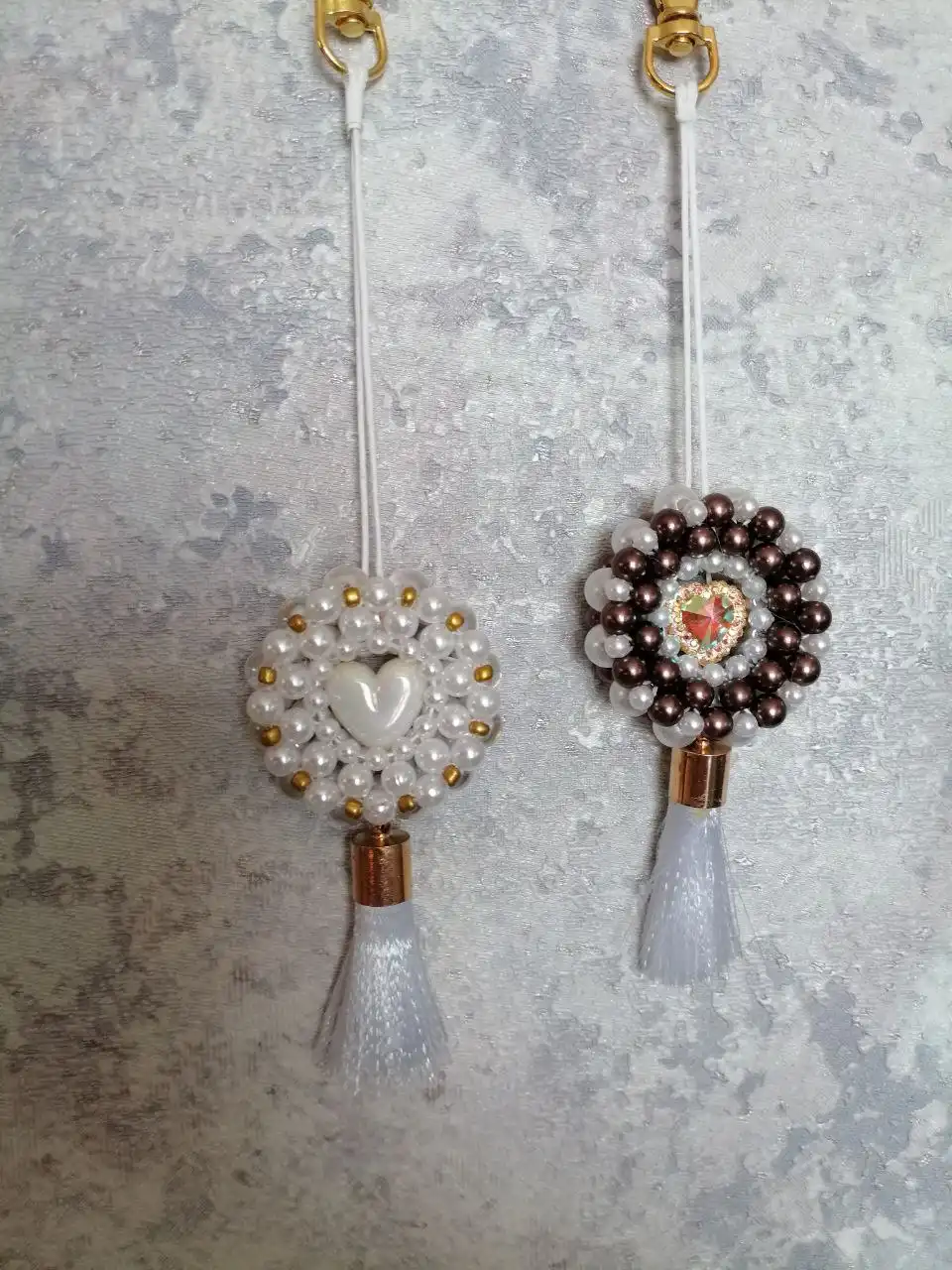 Оригинальные подвески в машину к Новому году