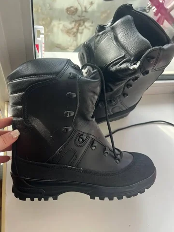 Продажа зимних сапог 43 размера - Одежда в Владивосток