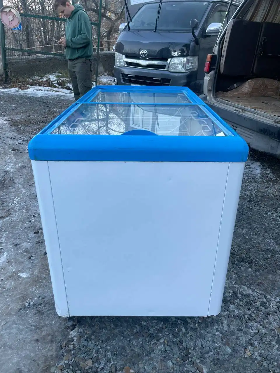 Продам морозильный ларь Zerget Bars ZFF 450 б/у