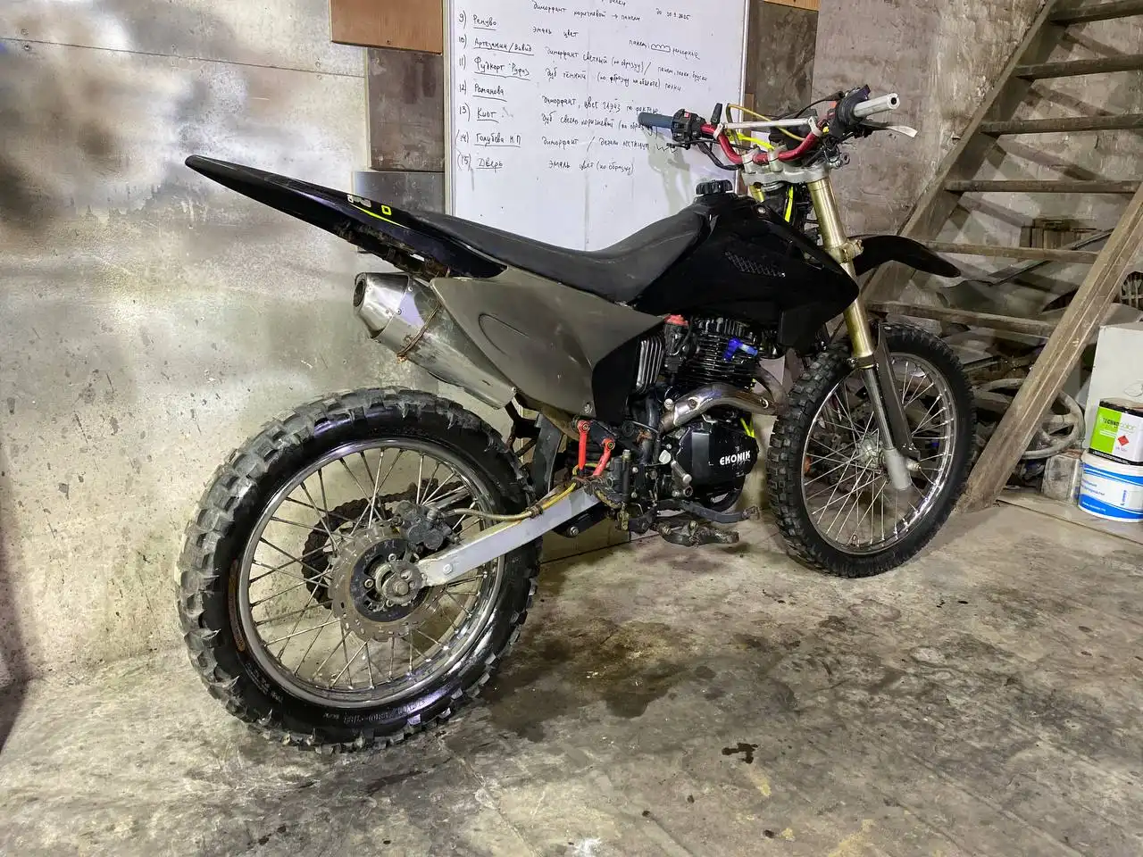 Продам неисправный автомобиль 80000к