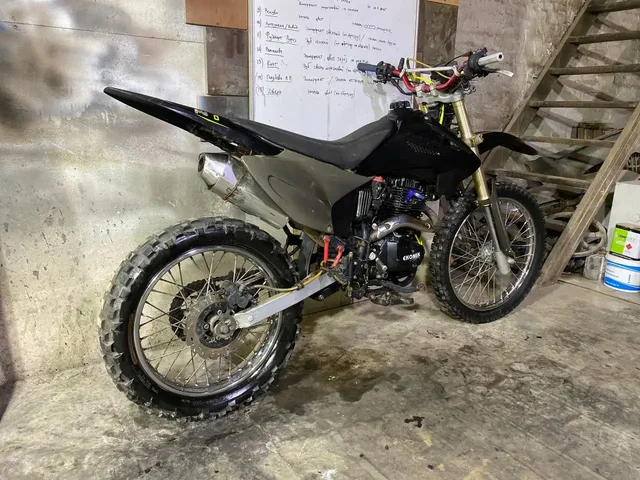 Продам неисправный автомобиль 80000к - частное объявление в Владивосток