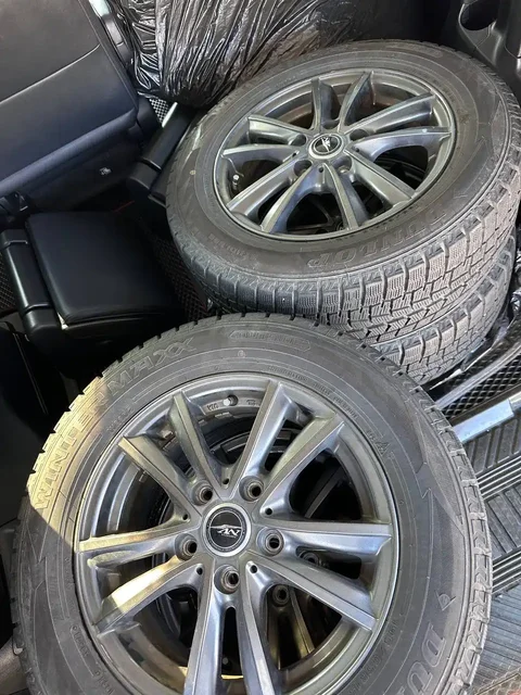 Продажа колес для автомобиля: резина Dunlop и диски Nirvana - частное объявление в Владивосток