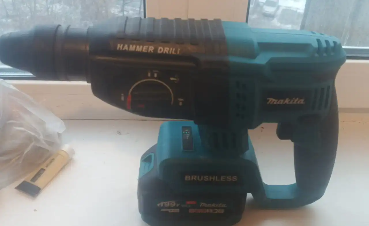 Продажа перфоратора и шуруповерта аккумуляторных