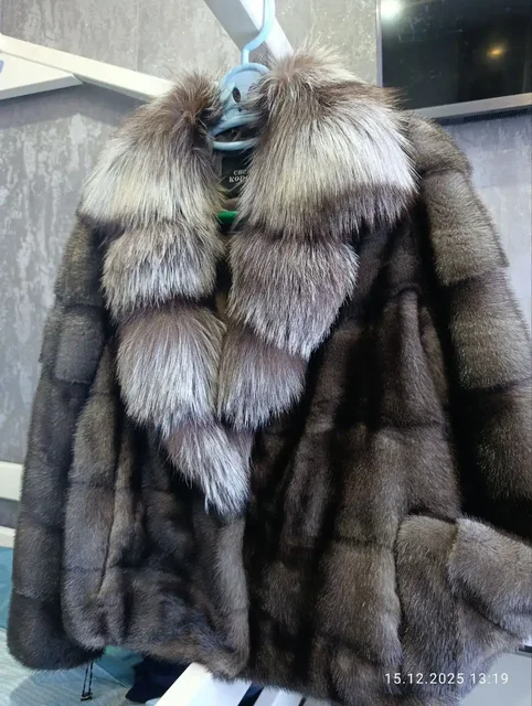 Норковая шуба с чернобуркой размер 42-46 - Одежда в Владивосток