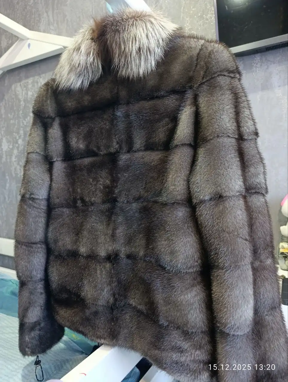 Норковая шуба с чернобуркой размер 42-46