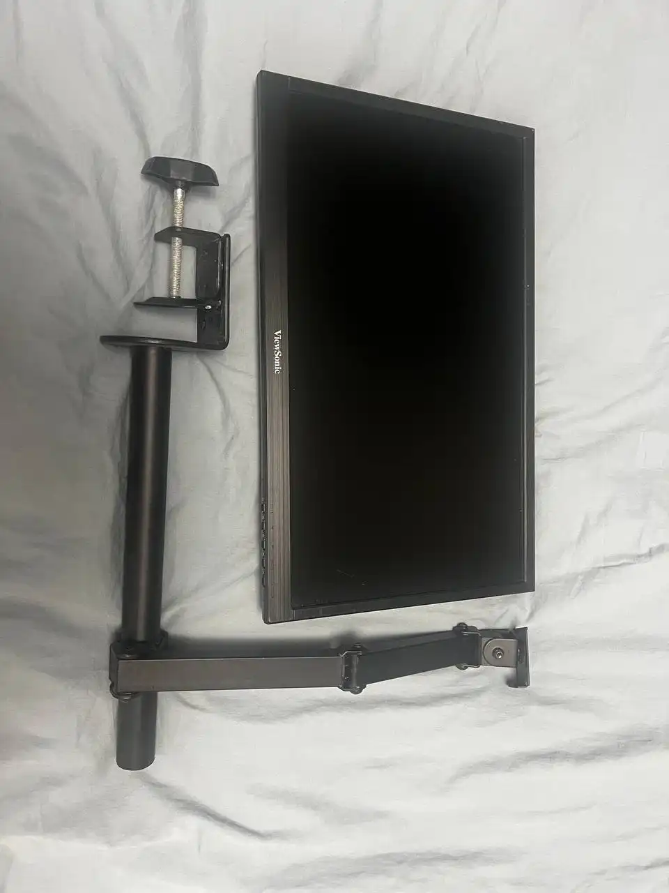 Продам монитор с подставкой