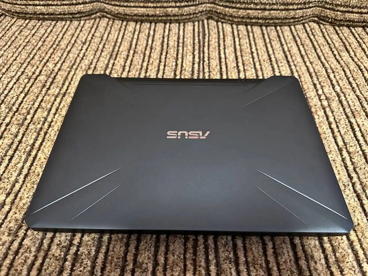 Игровой ноутбук ASUS с i5-9300H и GTX 1650