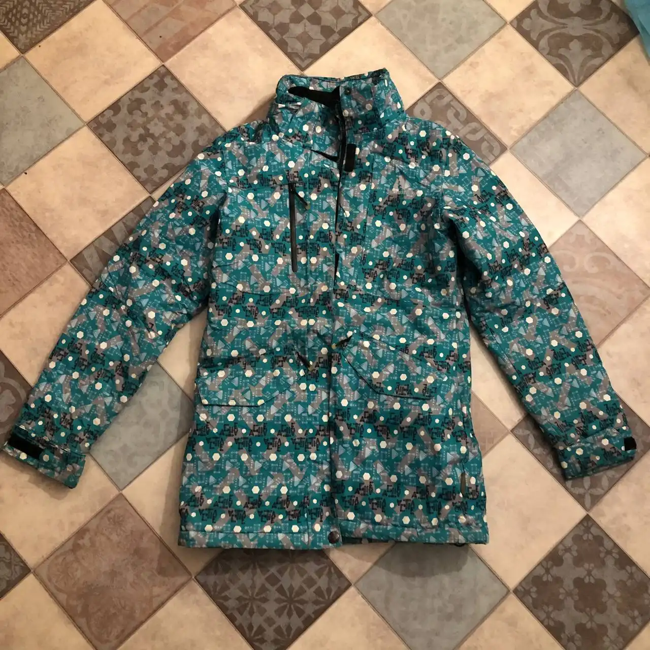 Продам лыжный костюм размер 42-44