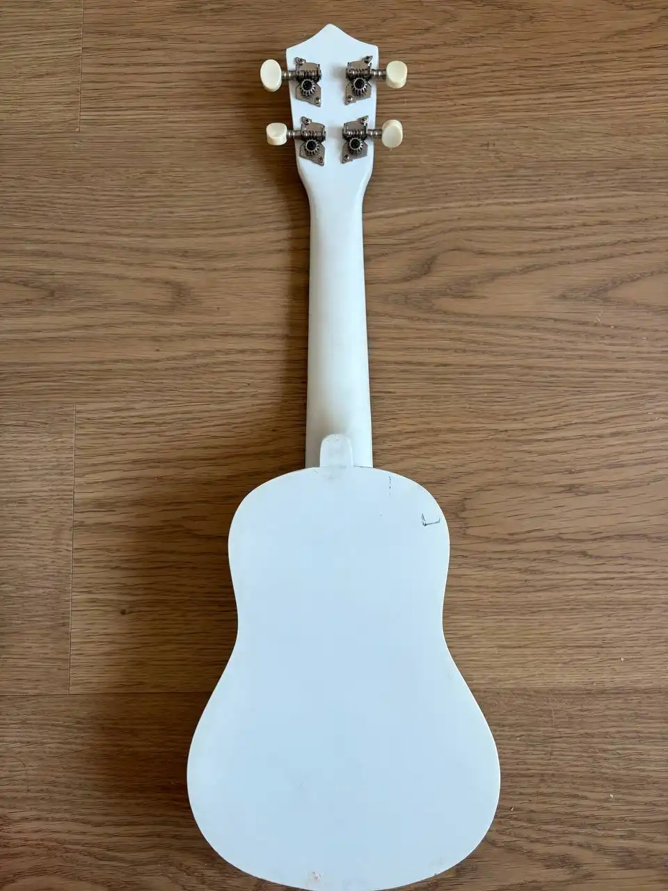 Продажа укулеле в хорошем состоянии