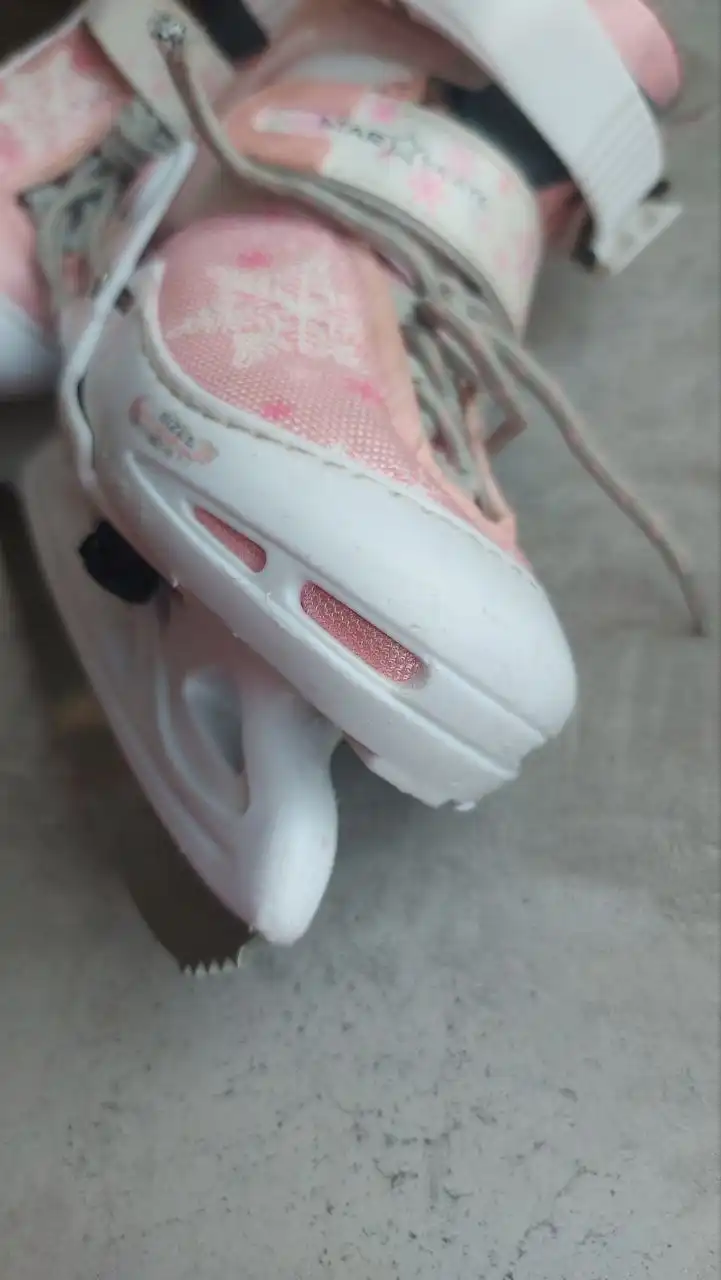 Продам раздвижные коньки на девочку