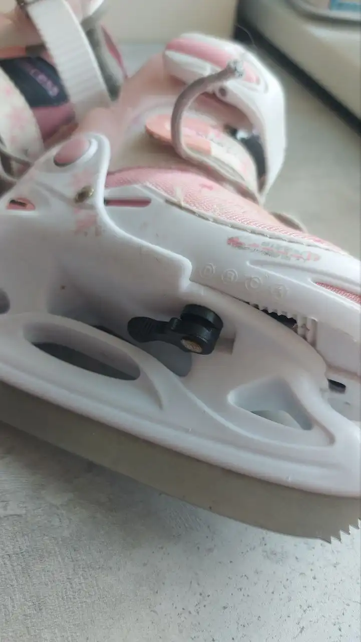 Продам раздвижные коньки на девочку