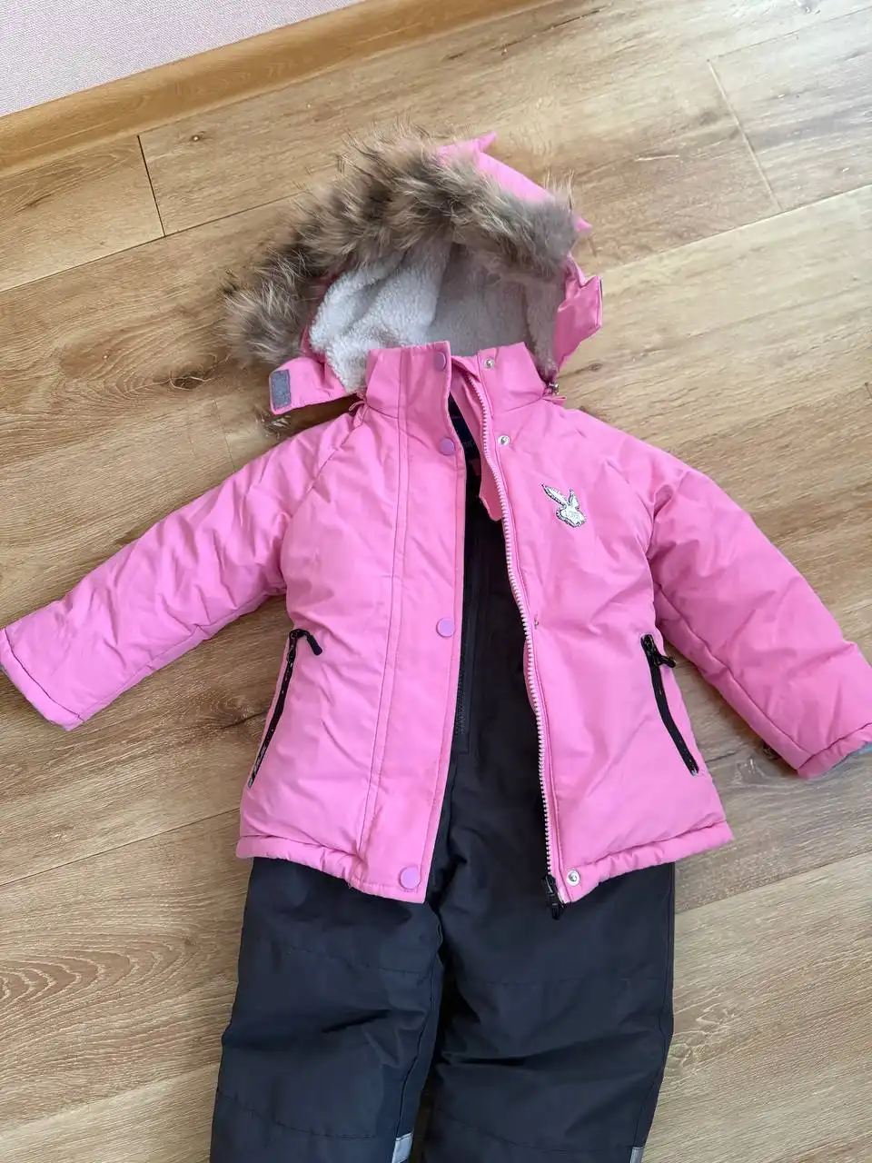 Продам детский зимний комбинезон