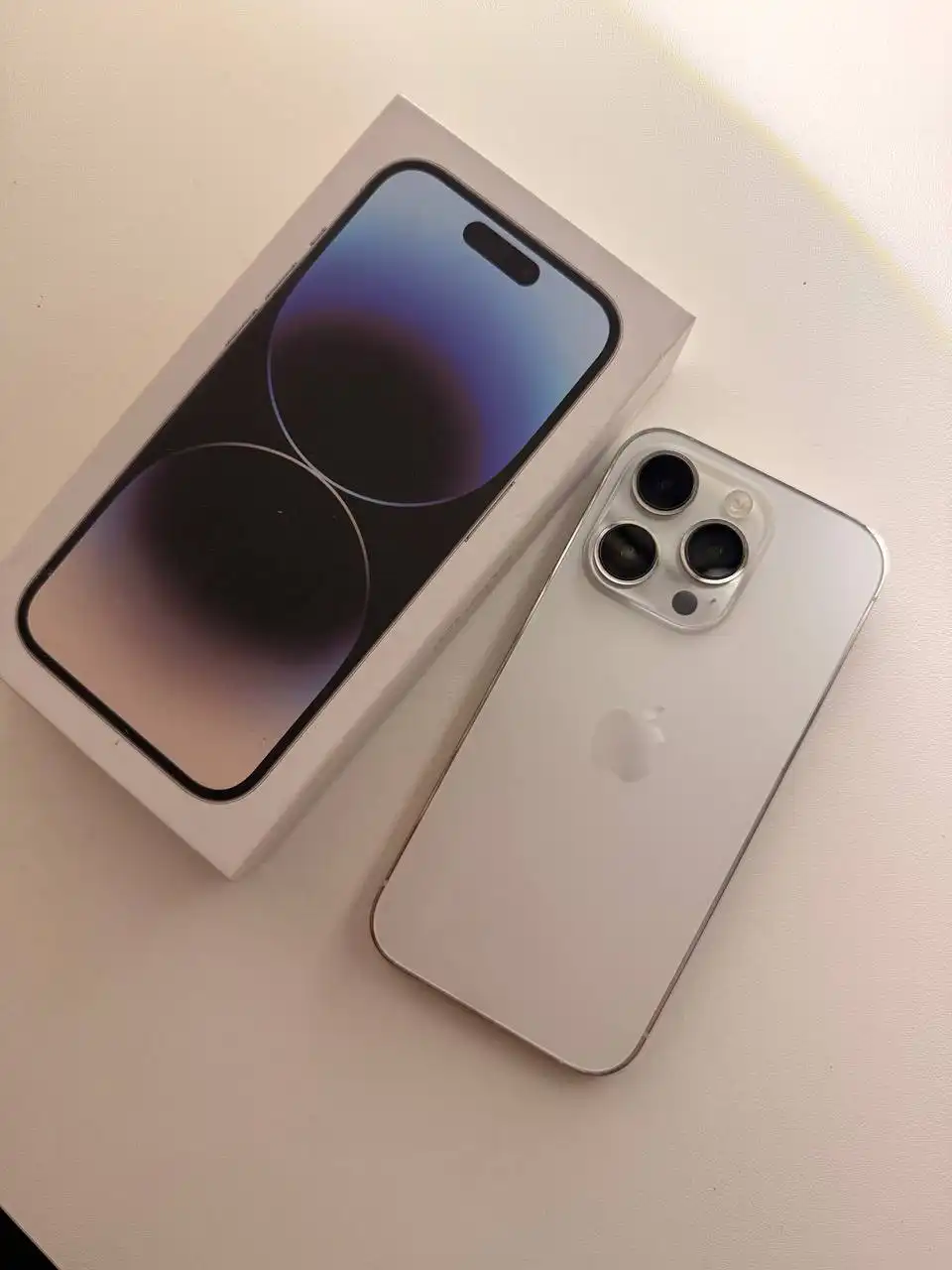 Продам iPhone 14 Pro 256 ГБ