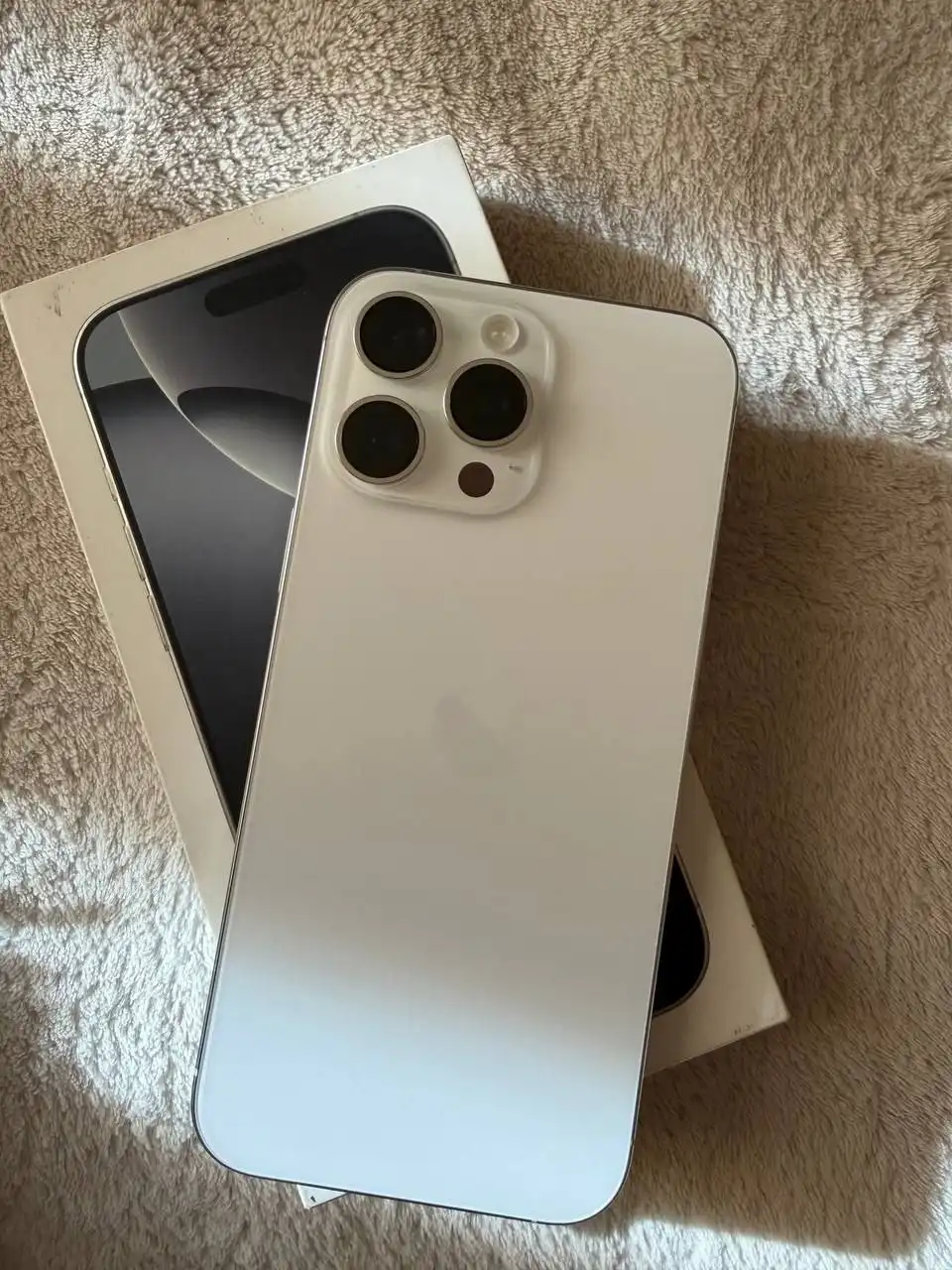 Продам iPhone 16 Pro Max 512 ГБ