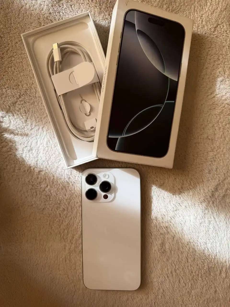 Продам iPhone 16 Pro Max 512 ГБ