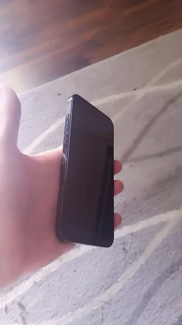 iPhone 13 Pro Max 256GB с полным комплектом - Электроника в Владивосток