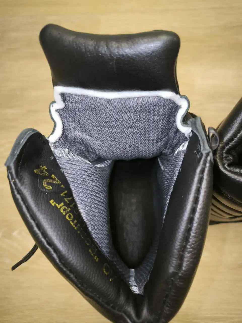 Продажа зимних берцев 41 размер