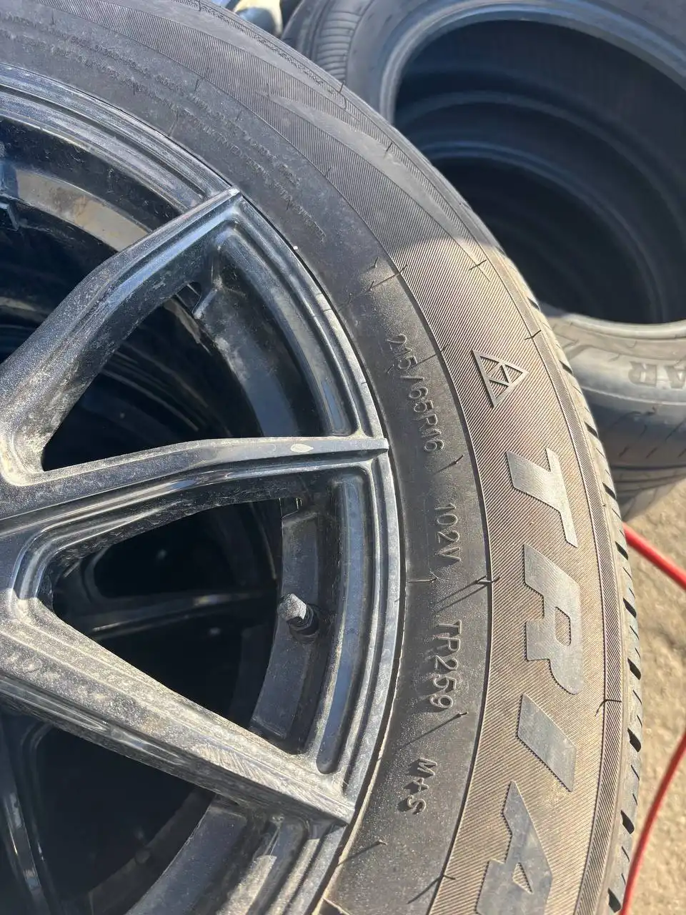 Продажа литья Shogun S-10 R16 с резиной Triangle и Yokohama - Диски и шины (Запчасти) в Владивосток