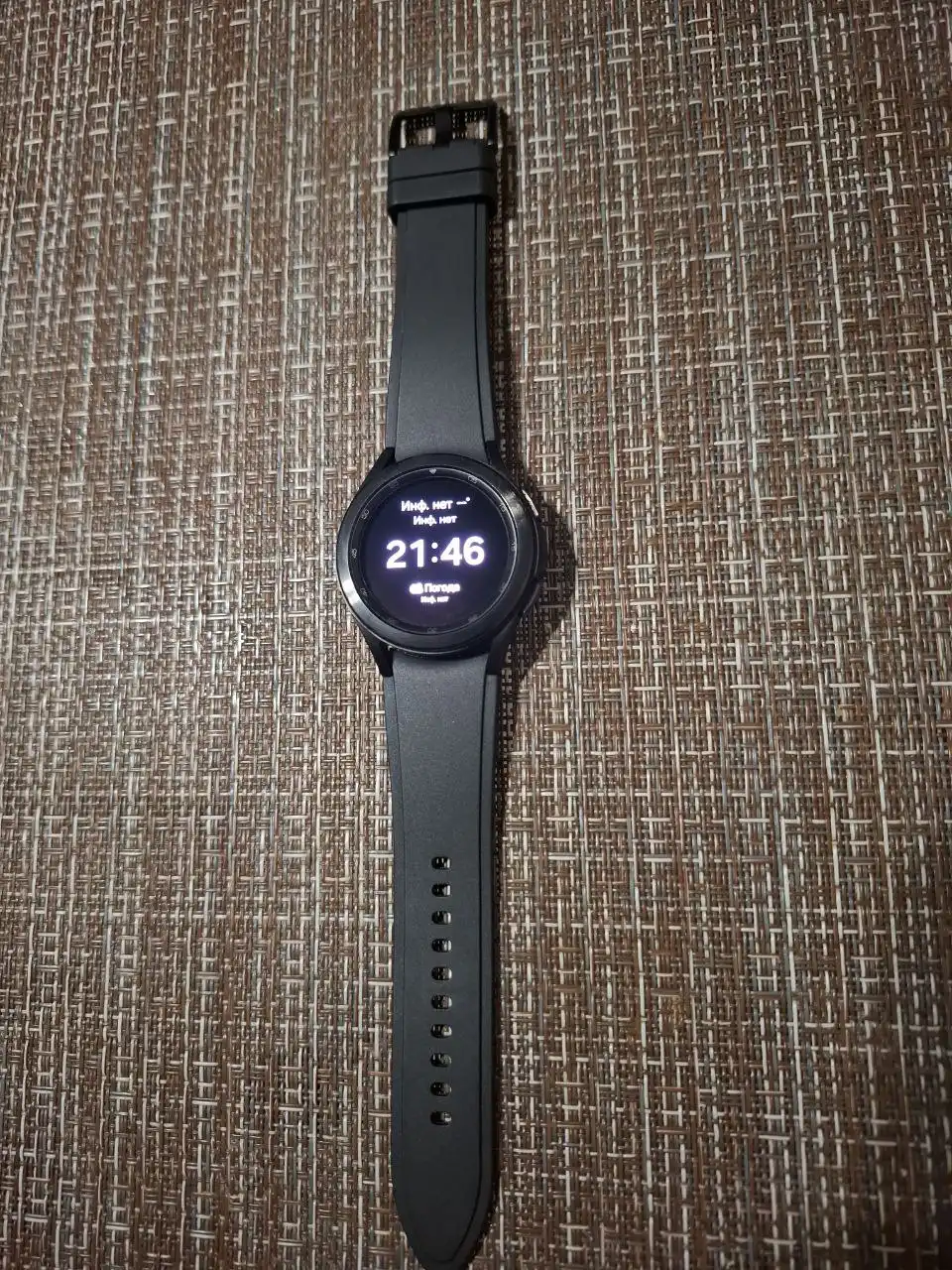 Продам часы Samsung Galaxy Watch 4 Classic 42 mm - Часы (Электроника) в Владивосток