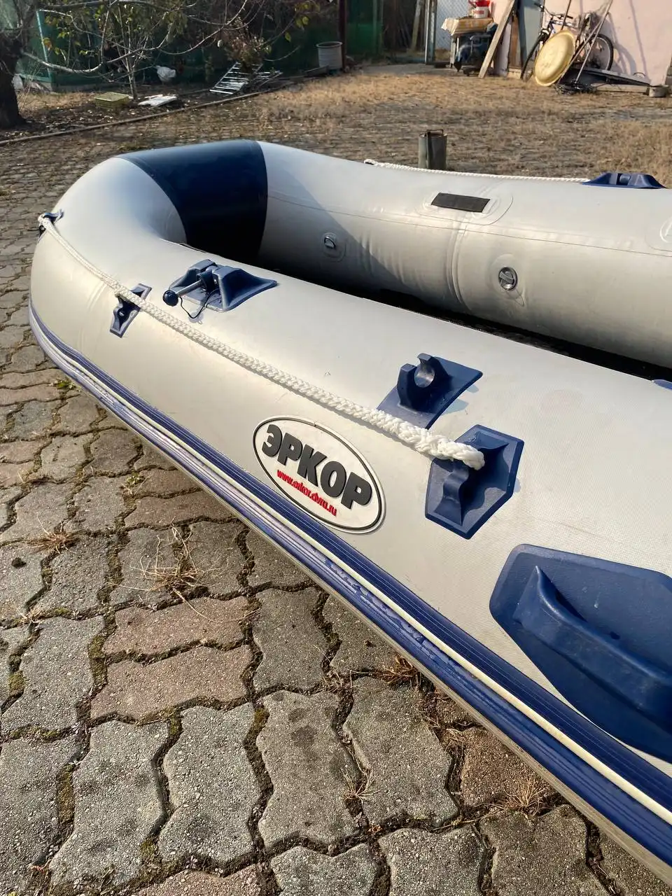 Продажа новой ПВХ-лодки ЭРКОР mirage 290 - Рыбалка и охота (Хобби и отдых) в Владивосток