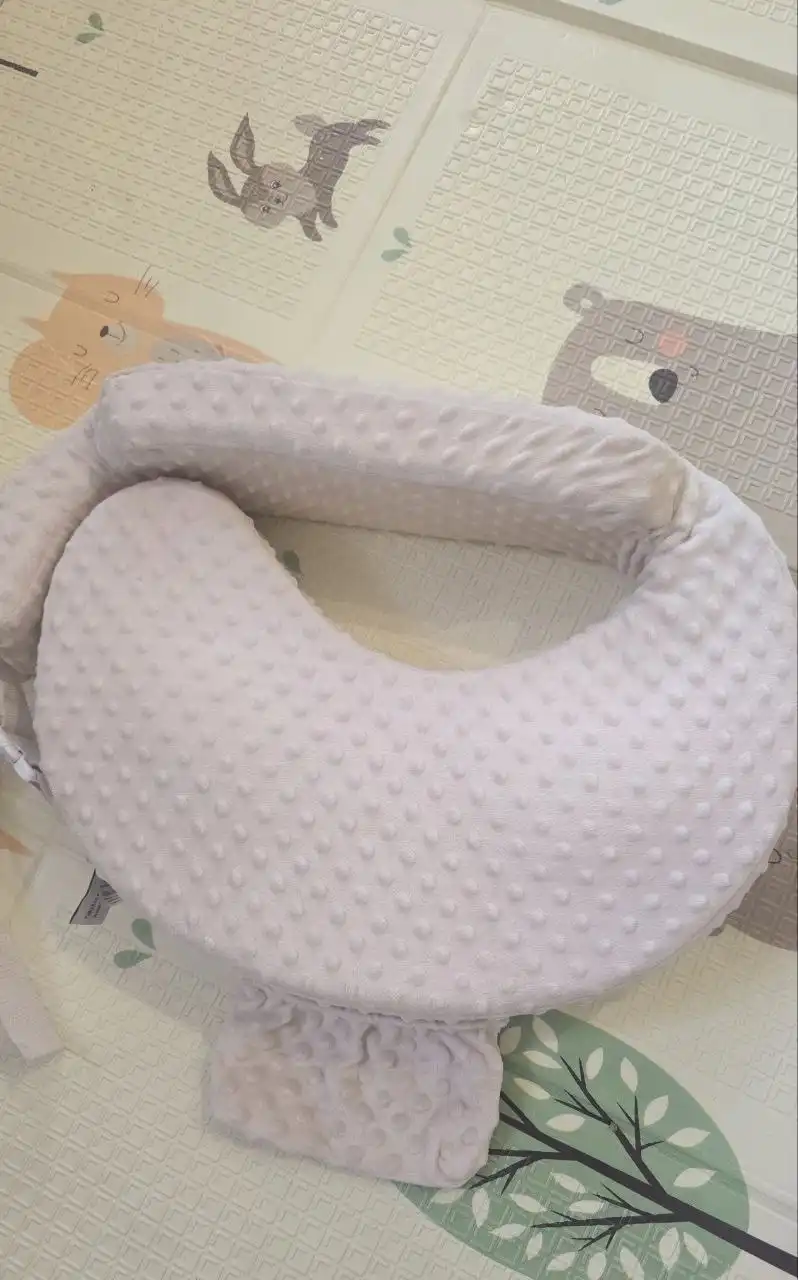 Продам подушку для кормления - Аксессуары для кормления (Товары для детей) в Владивосток