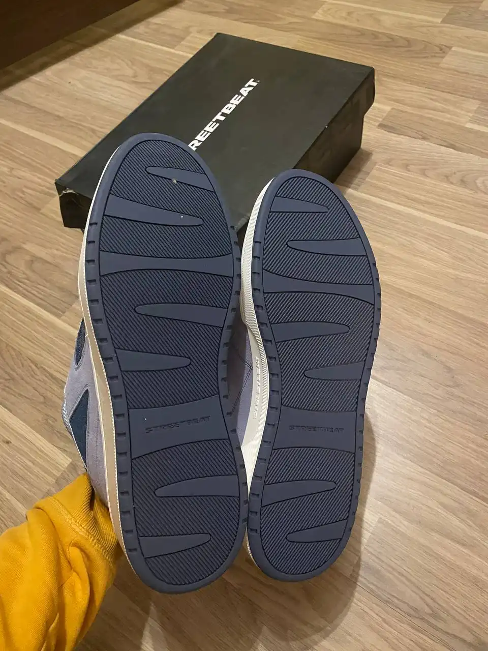 Продам кроссовки Street beat (оригинал) - Обувь (Одежда) в Владивосток