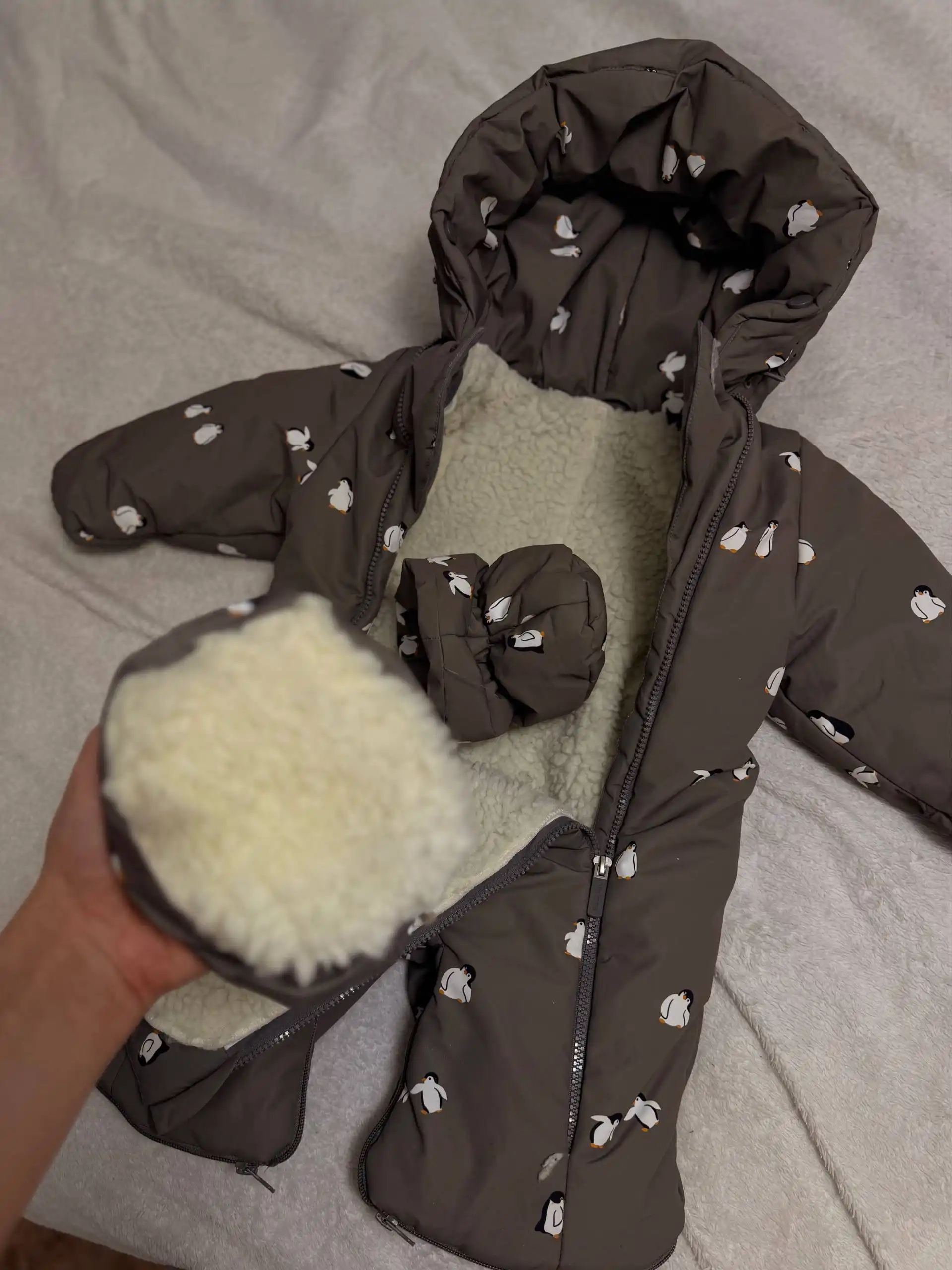 Детский комбинезон осень-зима с овчиной - Детская одежда (Барахолка) в Владивосток