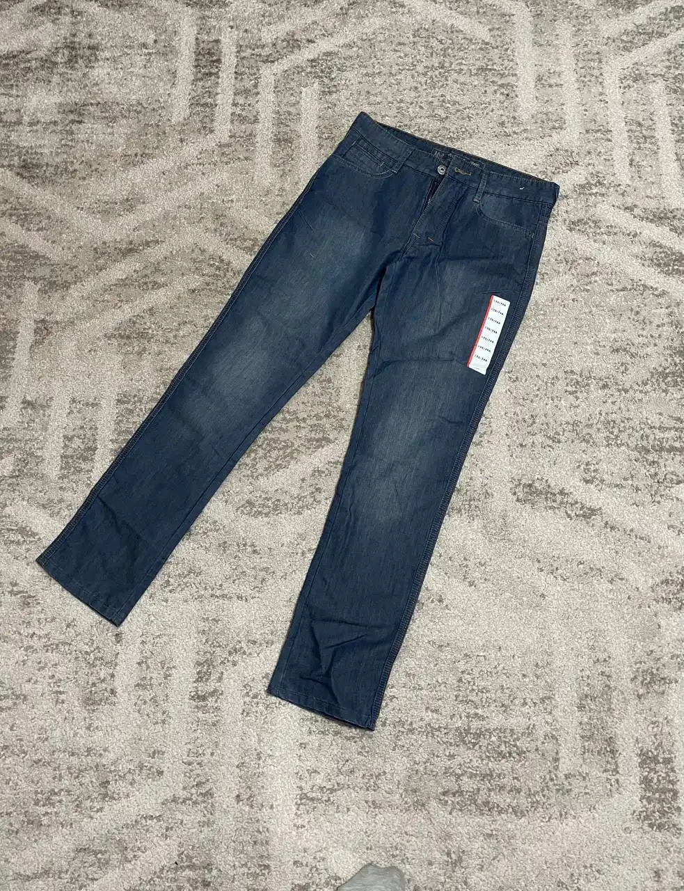 Продажа джинс и брюк - Джинсы и брюки (Одежда) в Владивосток