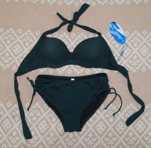 Симпатичный купальник 46-48 размер - Одежда в Владивосток