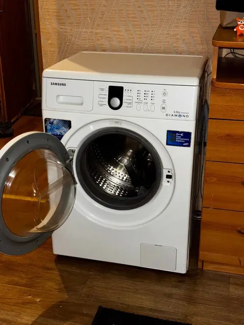 Продам стиральную машину Samsung diamond - DVD диски в Владивосток