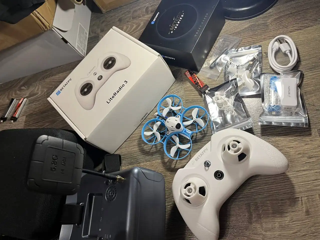 Продам 2 комплекта ФПВ - Электроника (Барахолка) в Владивосток