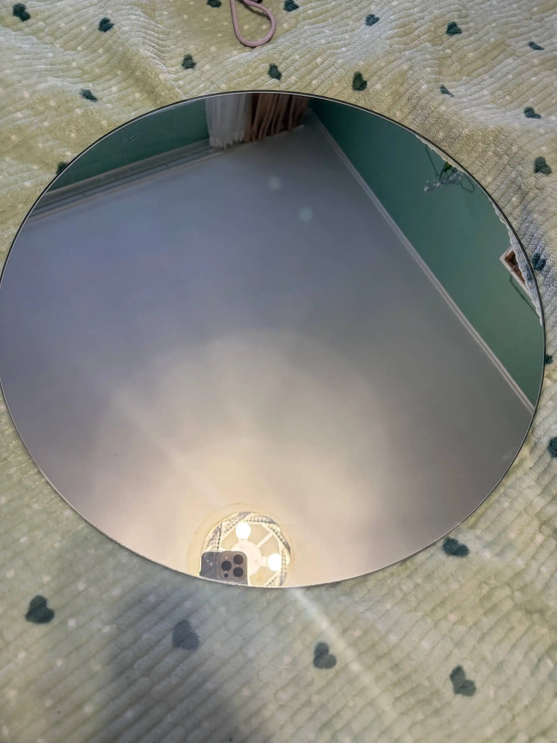 Продам зеркало настенное диаметром 50см - Зеркала (Для дома и дачи) в Владивосток