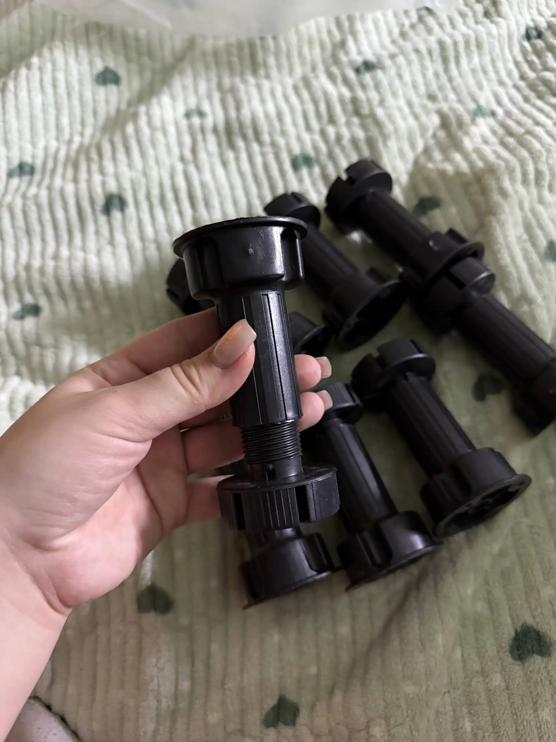 Регулируемые мебельные ножки - Мебель (Для дома и дачи) в Владивосток