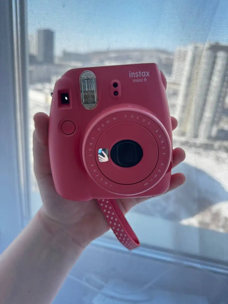 Продам инстакс кораллового цвета - Фотоаппараты (Электроника) в Владивосток