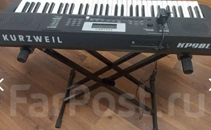 Продам синтезатор (электронное пианино) Synth Action с подсветкой клавиш - Музыкальные инструменты (Электроника) в Владивосток