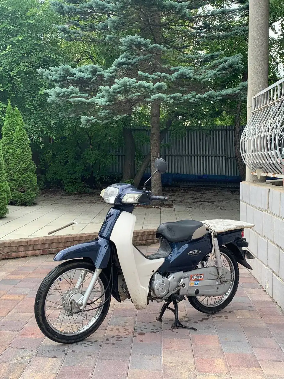 Продажа Honda Super Cub AA04 2016 года - Мотоциклы (Авто) в Владивосток