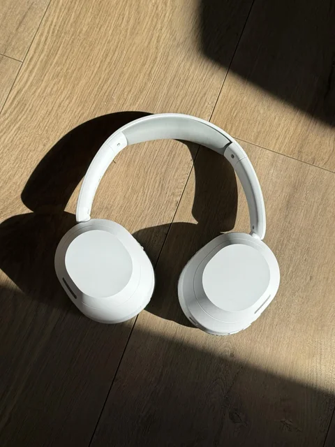 Наушники Lenovo L601 в белом цвете в идеальном состоянии - Наушники в Владивосток