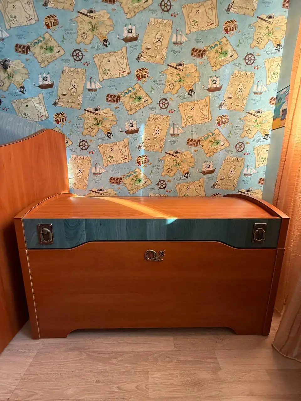 Продам комплект шикарной мебели для комнаты мальчика от фабрики «Прагматика» - Мебель (Для дома и дачи) в Владивосток