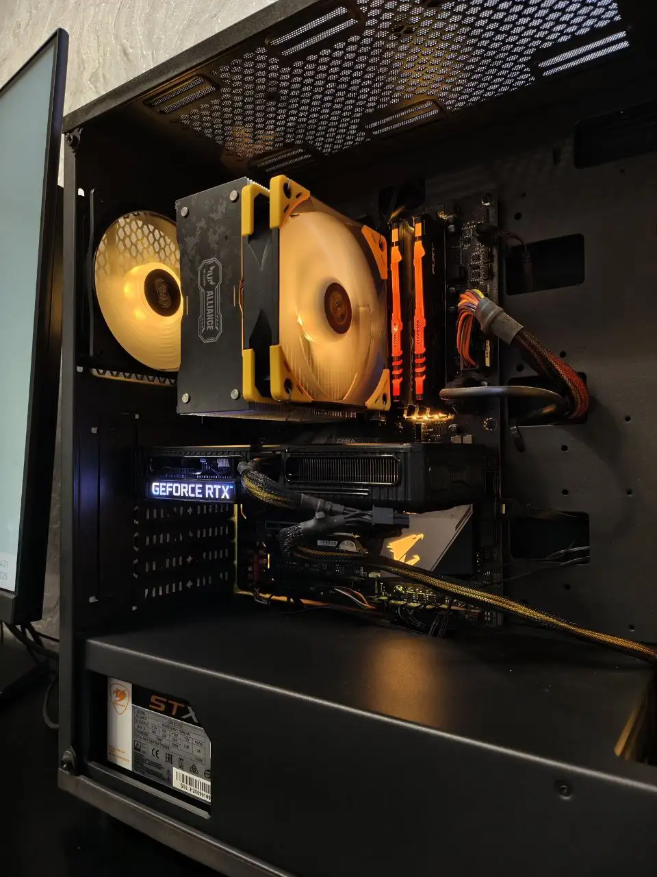 Продажа системного блока ПК - Компьютеры и комплектующие (Электроника) в Владивосток