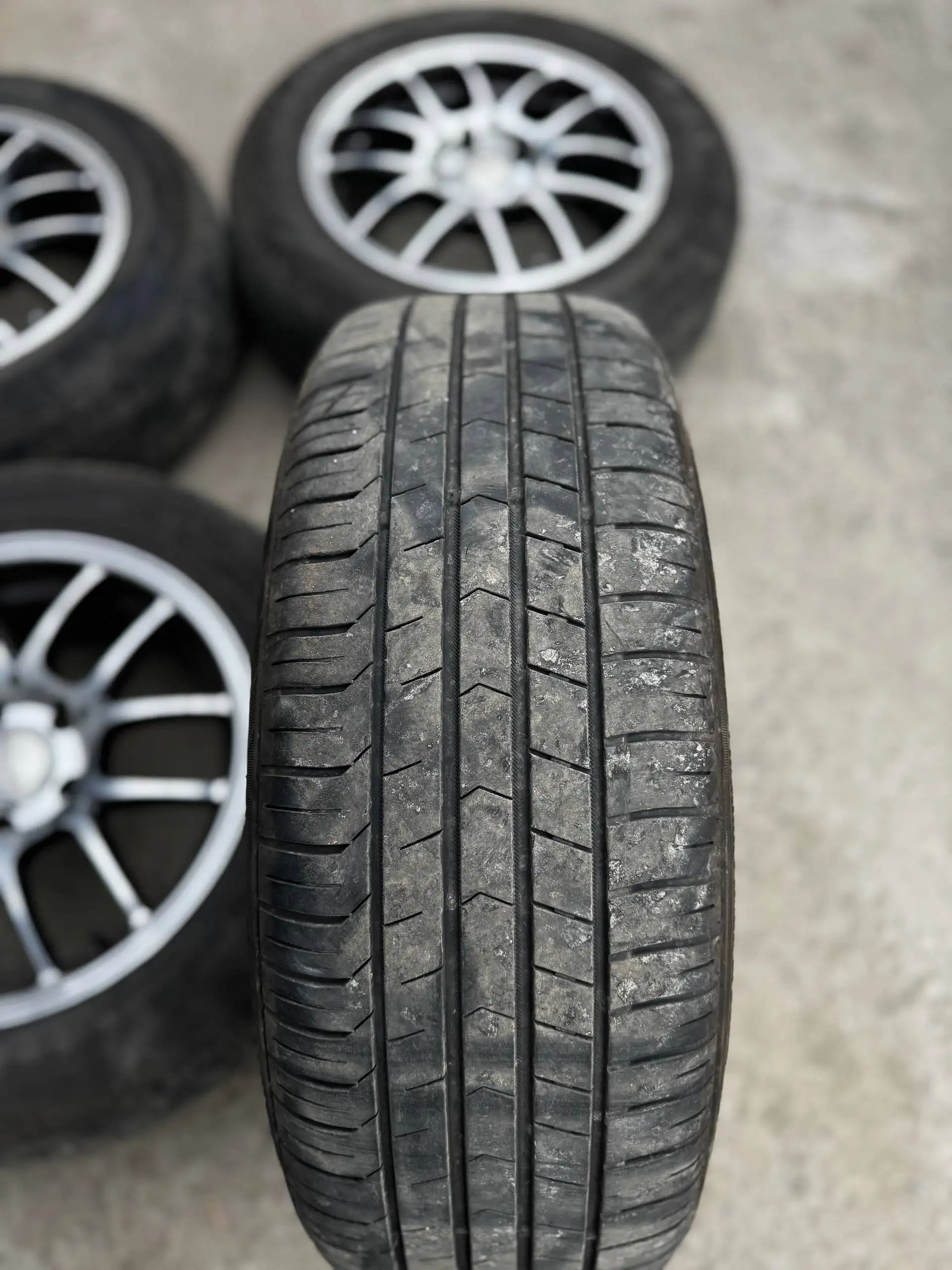 Продам литьё Sakura Wheels 16x7.0 с резиной Kentros лето 215/60R16 - Колёса и диски (Авто) в Владивосток