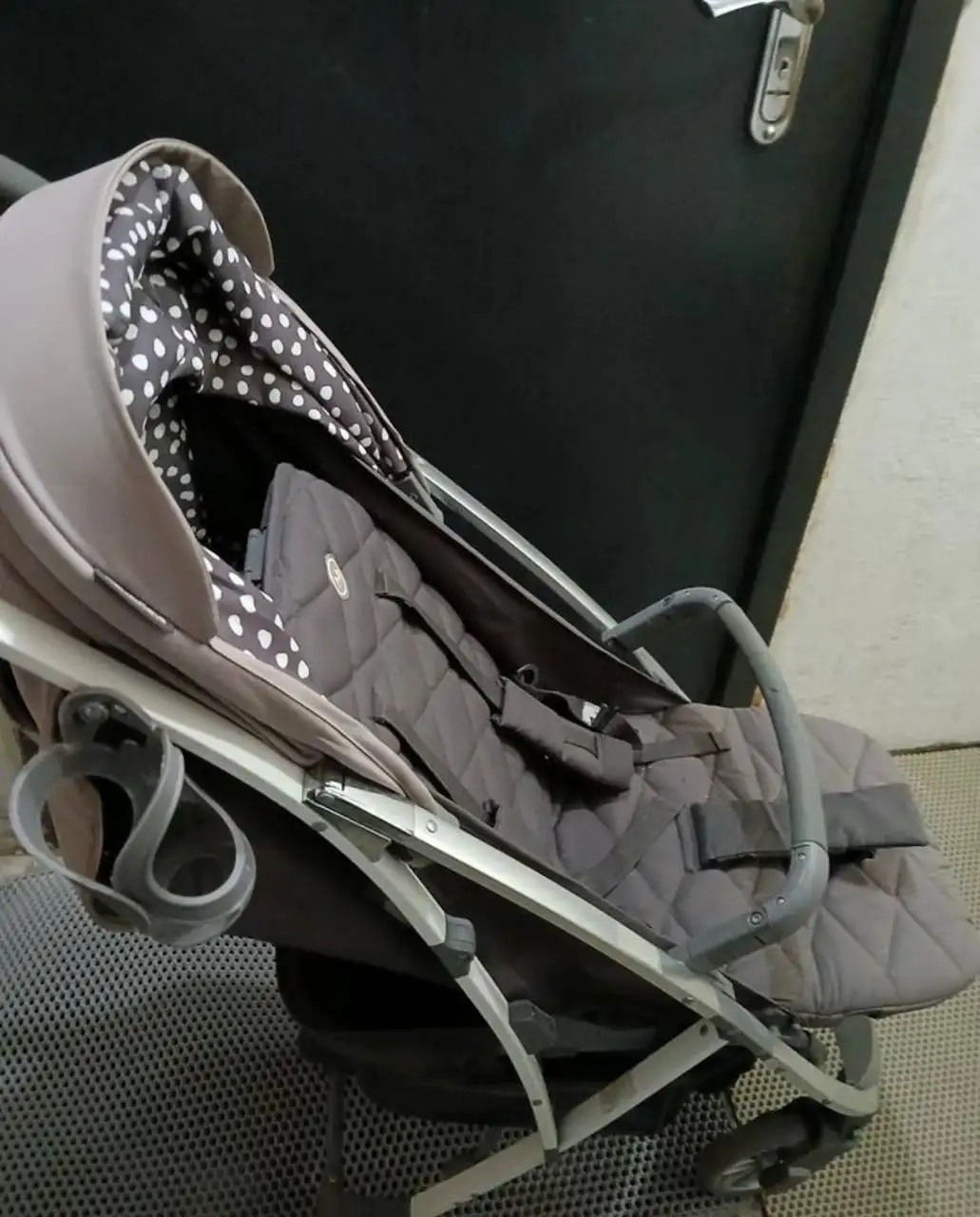 Продам складную коляску для детей до 3 лет - Детские коляски (Товары для детей) в Владивосток