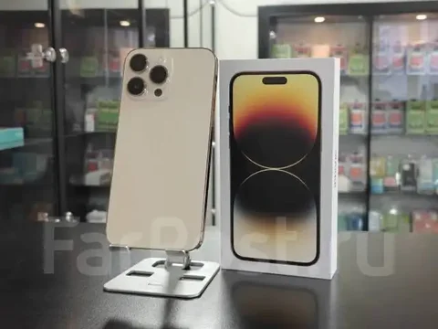 Продам Apple iPhone 14 Pro Max 256Gb с заменённым дисплеем - Смартфоны и часы в Владивосток