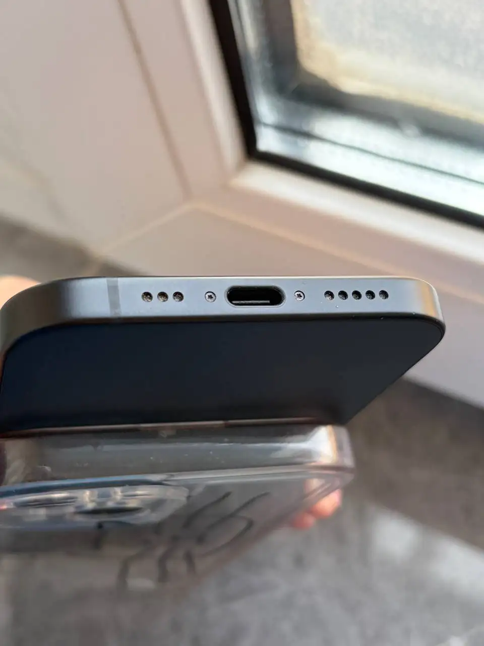 iPhone 15 128гб в очень хорошем состоянии - Смартфоны и телефоны (Электроника) в Владивосток