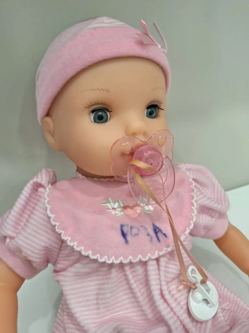 Кукла требуется замена батарейки - Барахолка в Владивосток