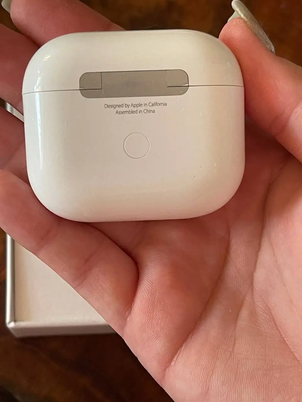 Продам AirPods в хорошем состоянии - Наушники (Электроника) в Владивосток