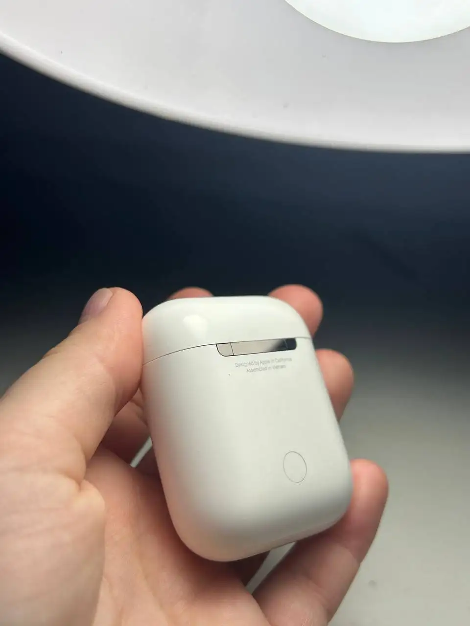 Продажа наушников AirPods 2 и JBL Tune 670NC - Наушники (Электроника) в Владивосток