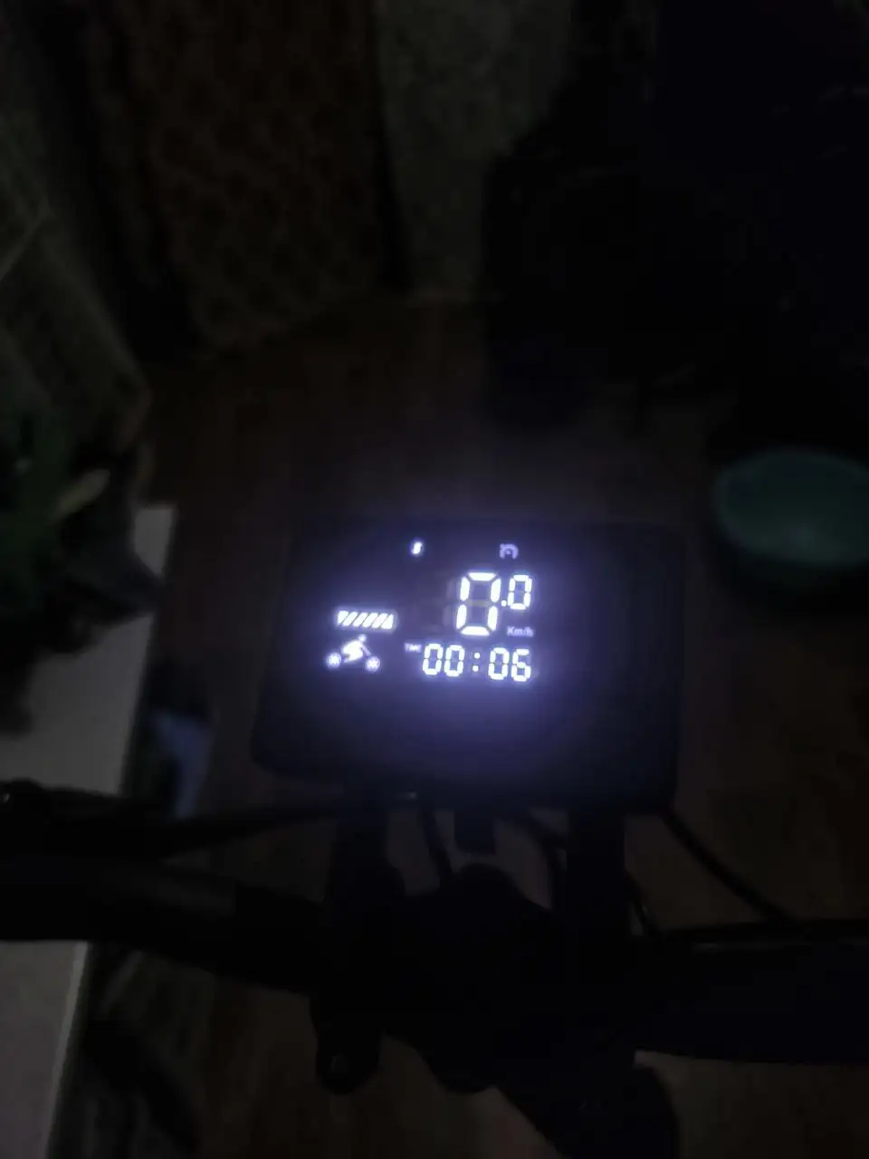 Продам электросамокат Midway Amix Pro 2кВт - Электросамокаты (Электроника) в Владивосток